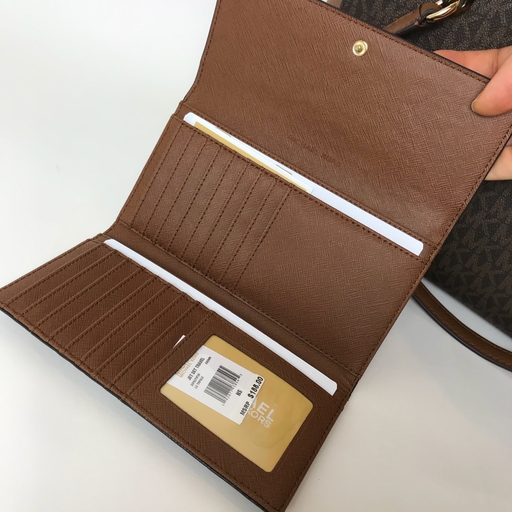 🎁SALE🎁 Michael Kors Sofia Large Tote & Wallet - Picture 7 of 8